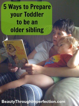 Preparing your toddler to be an older sibling. Great ideas!!!