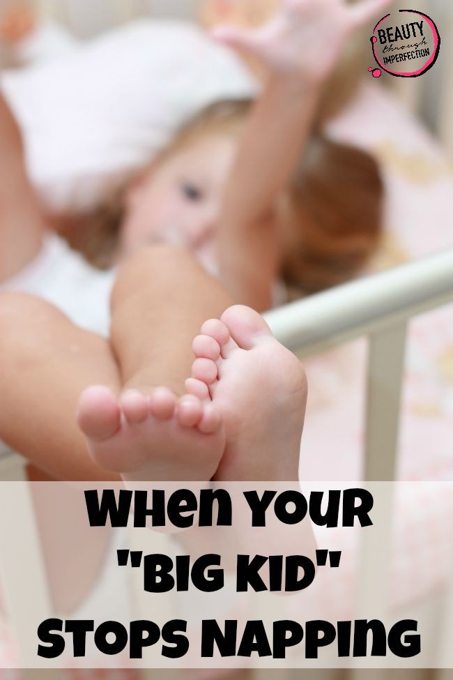 Great tips for when your toddler or preschooler stops napping. Keep them busy while the baby plays. I totally need this right now!!! 