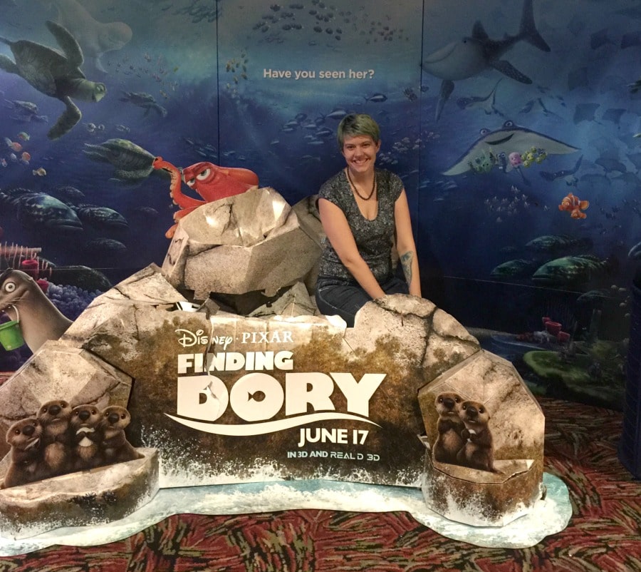finding dory poster